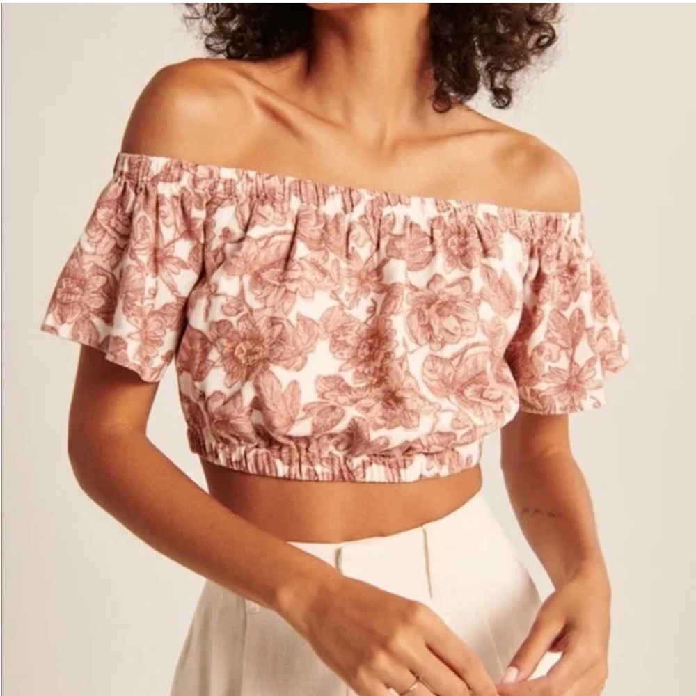 Off-The-Shoulder Linen-Blend Top (S)